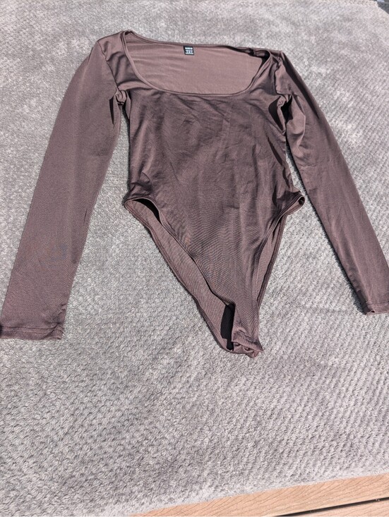 SHEIN Tops - SHEIN Brown Long Sleeve Bodysuit Women's Size Small Stretch Casual